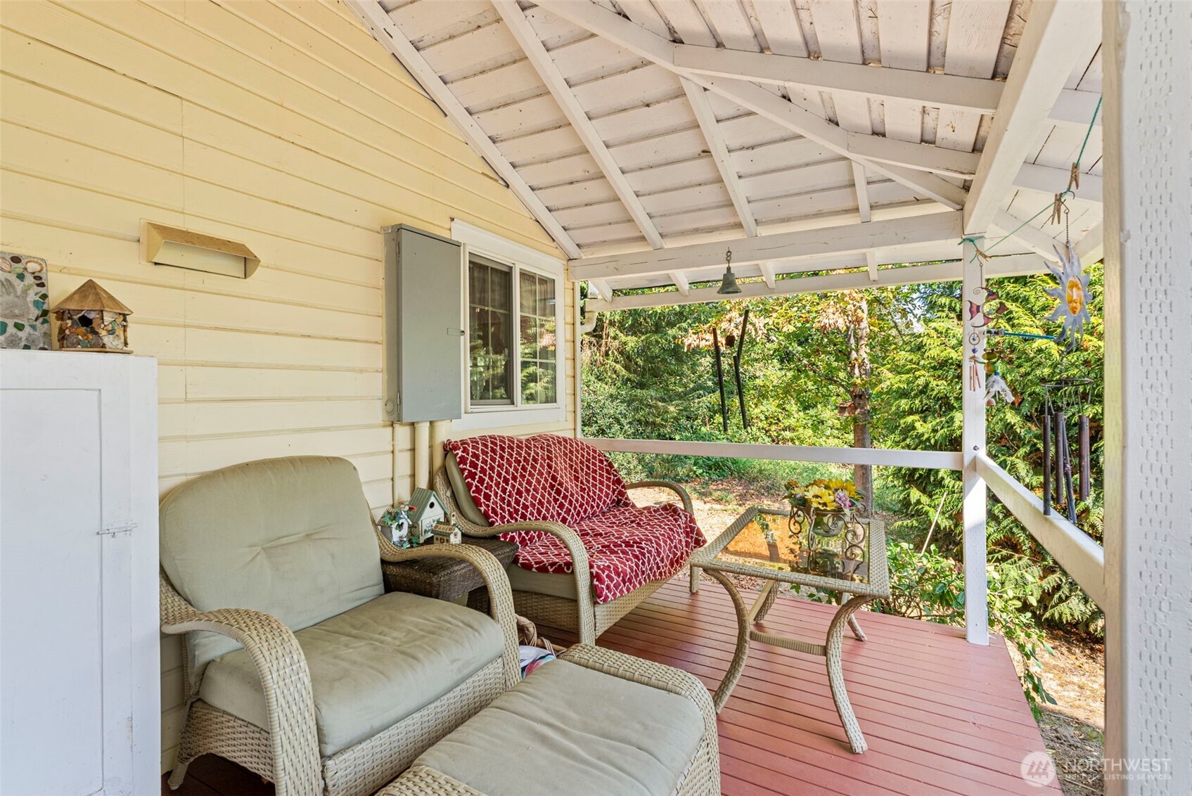 379 Twin Oaks Road Chehalis, WA 98532 - Photo 24 of 30 a balcony with furniture and a potted plant