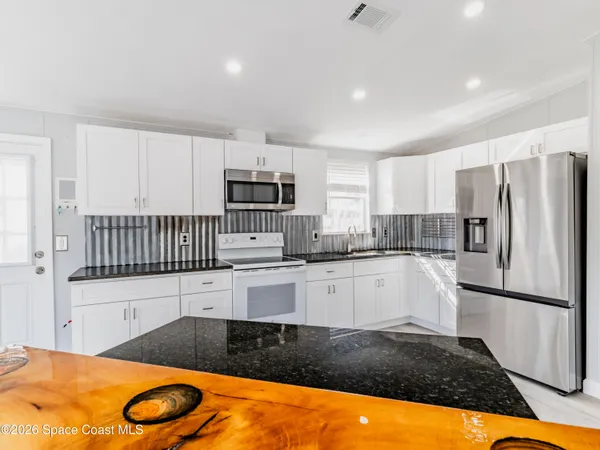 $270,000 | 2994 Indian River Drive Northeast, Unit 228, Palm Bay, FL 32905