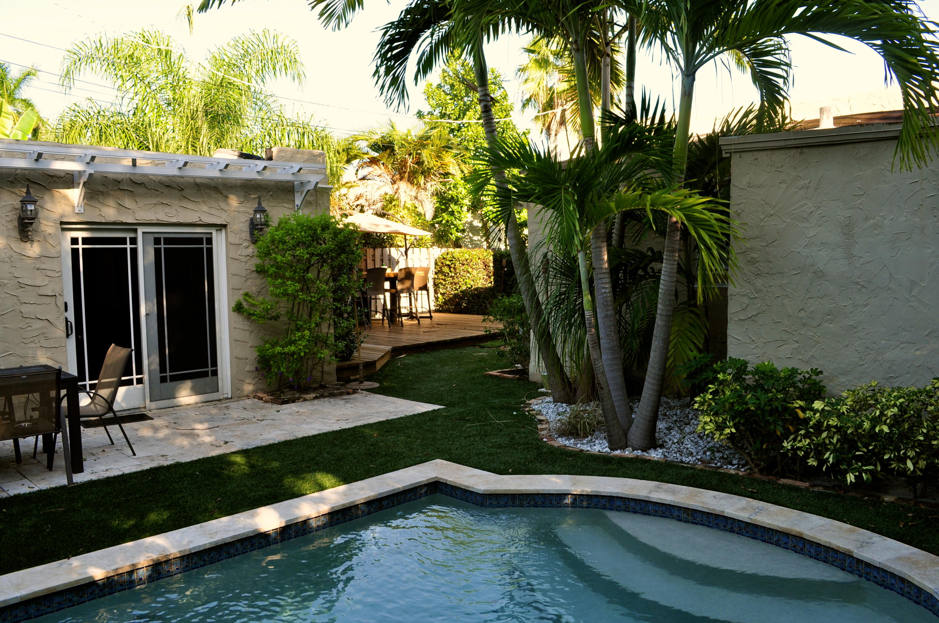 348 Plymouth Road West Palm Beach, FL 33405 - Photo 29 of 36 Pool