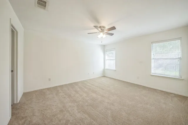 $1,870 | 5751 Wandering Creek Drive, Richmond, TX 77469