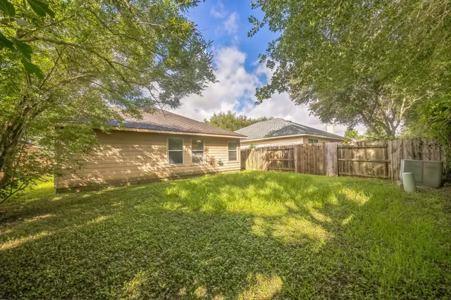 $1,870 | 5751 Wandering Creek Drive, Richmond, TX 77469