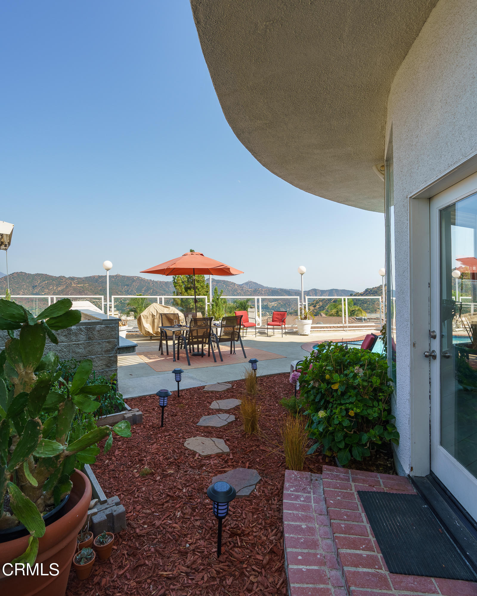 3336 Stephens Circle Glendale, CA 91208 - Photo 29 of 74 npw_3336Stephens_066_FLEXMLS