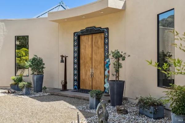 $2,495,000 | 4300 Lake County Highway, Calistoga, CA 94515