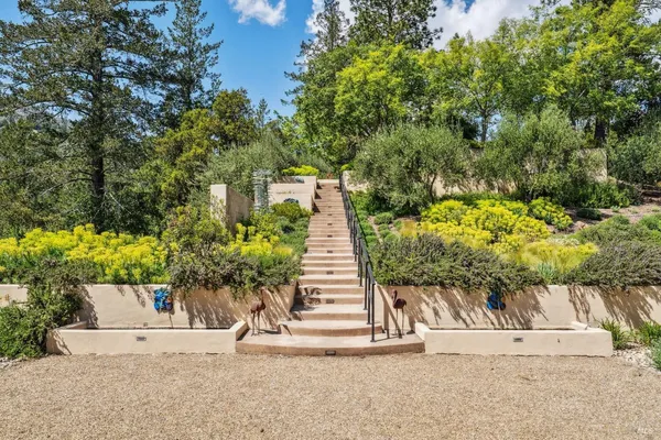 $2,495,000 | 4300 Lake County Highway, Calistoga, CA 94515