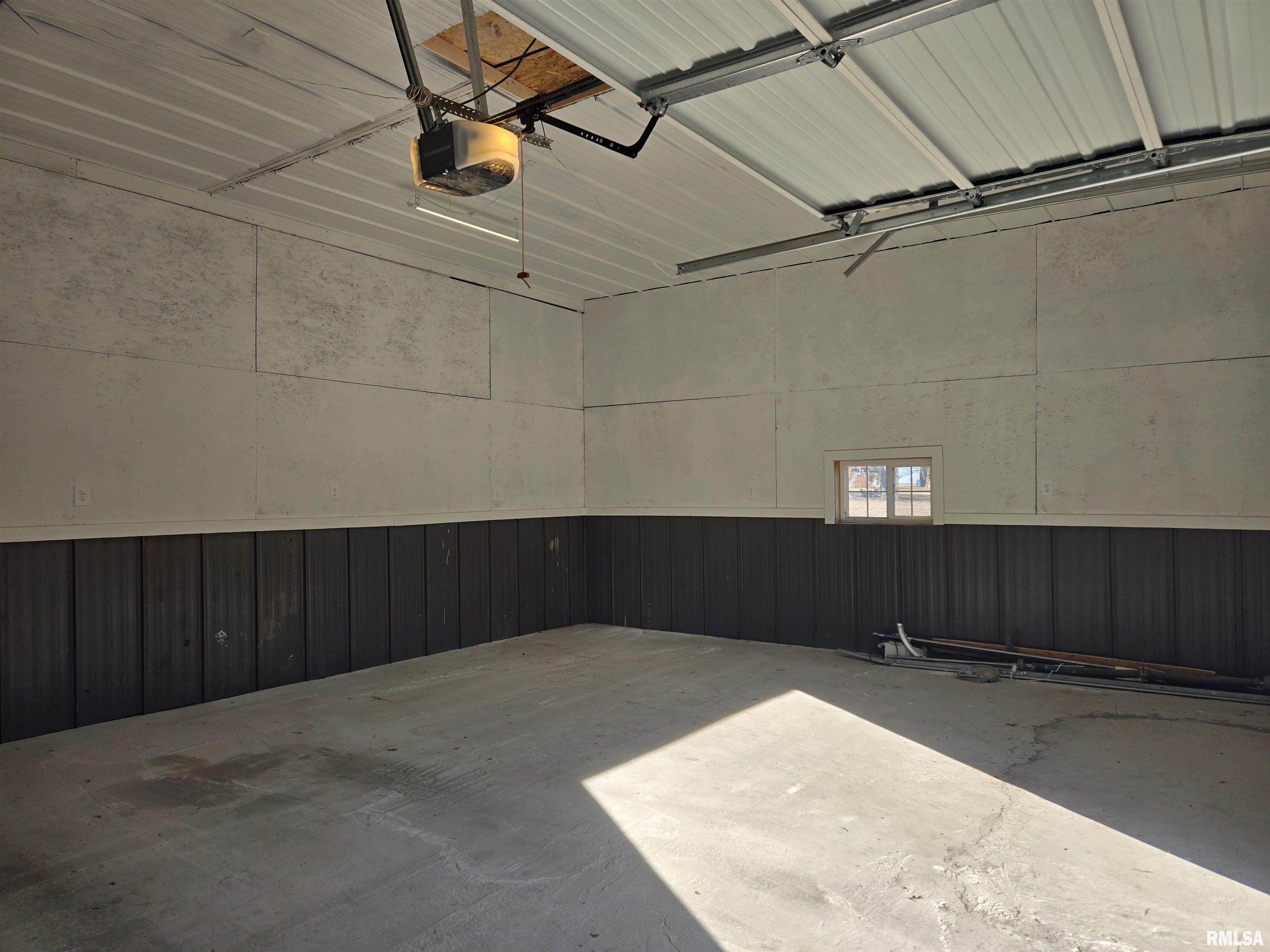 310 North Scofield Street Carthage, IL 62321 - Photo 17 of 19