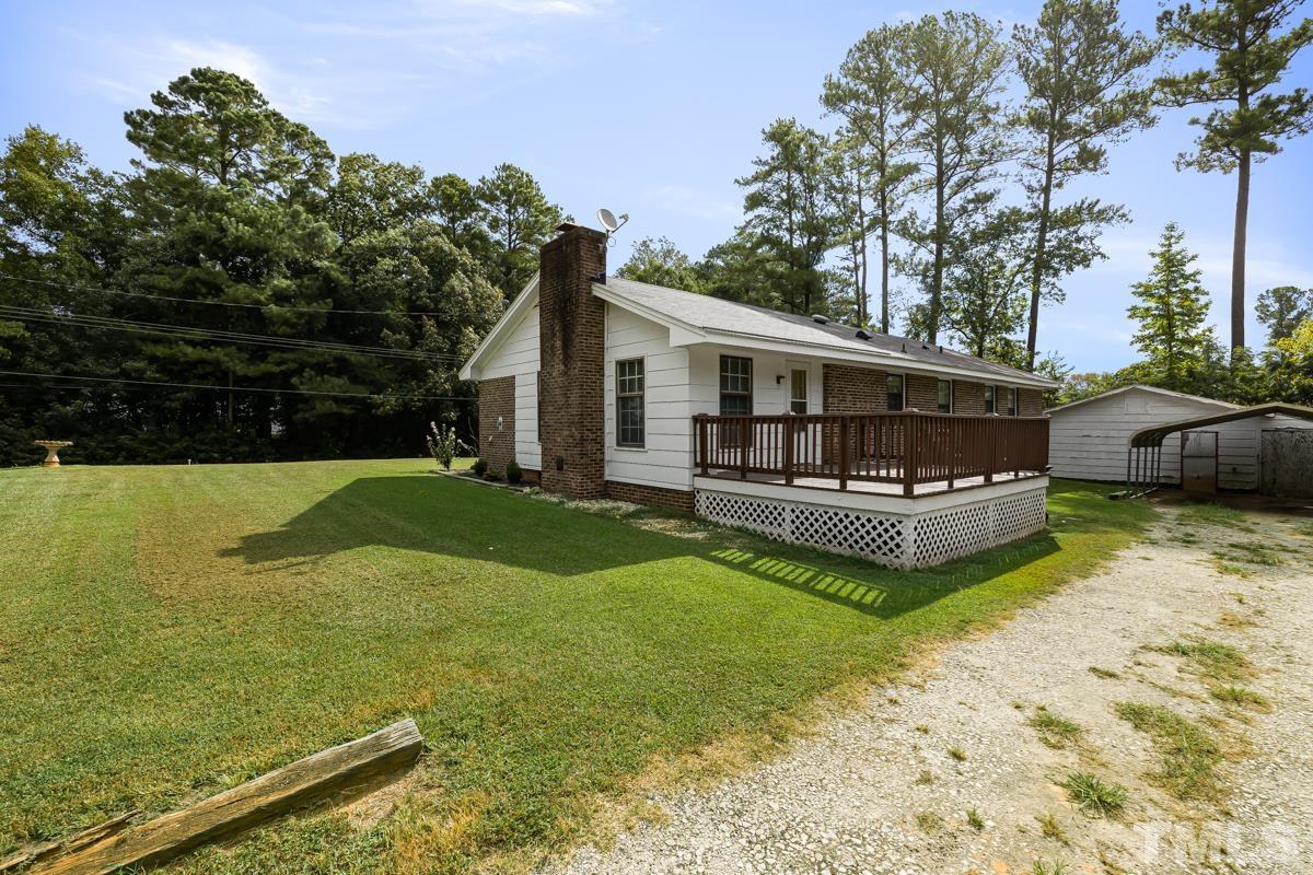 409 North Pine Street Spring Hope, NC 27882 - Photo 5 of 30