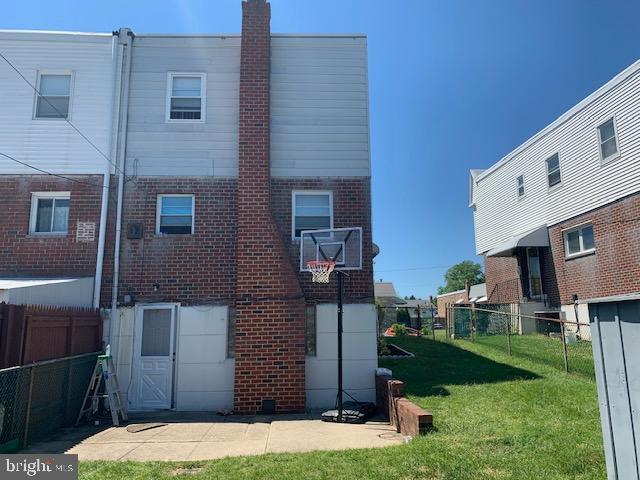 9981 Sandy Road Philadelphia, PA 19115 - Photo 3 of 19 Gallery Image 3