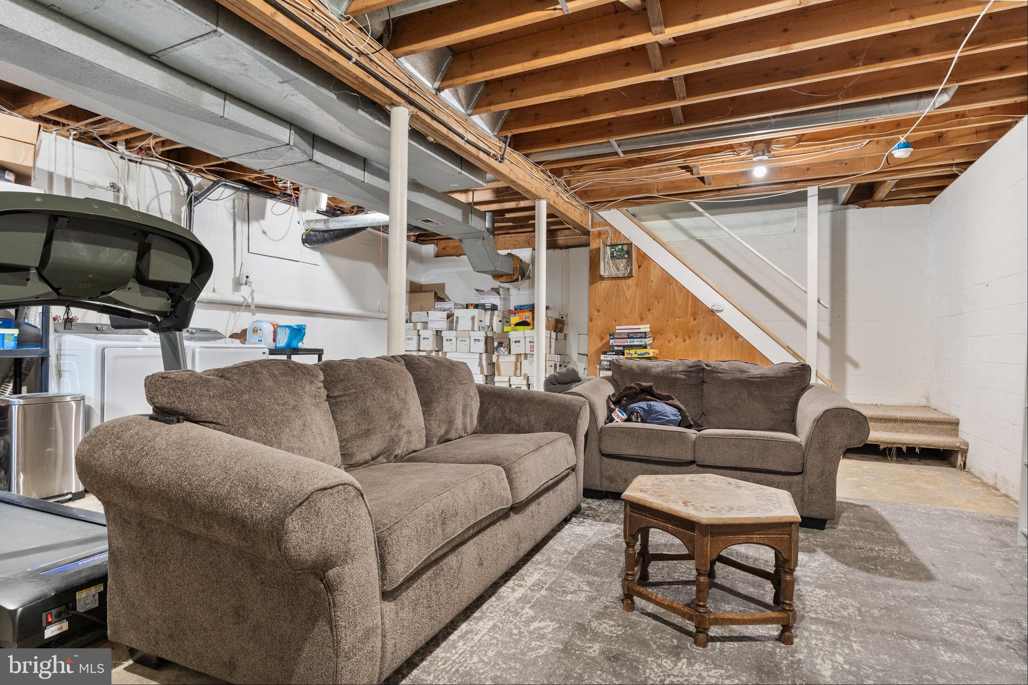 13 Mallard Drive Tabernacle, NJ 08088 - Photo 29 of 54 a living room with furniture and a window