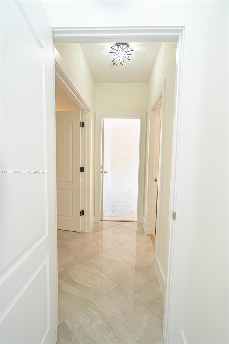 2810 Southwest 114th Avenue Miami, FL 33165 - Photo 33 of 62
