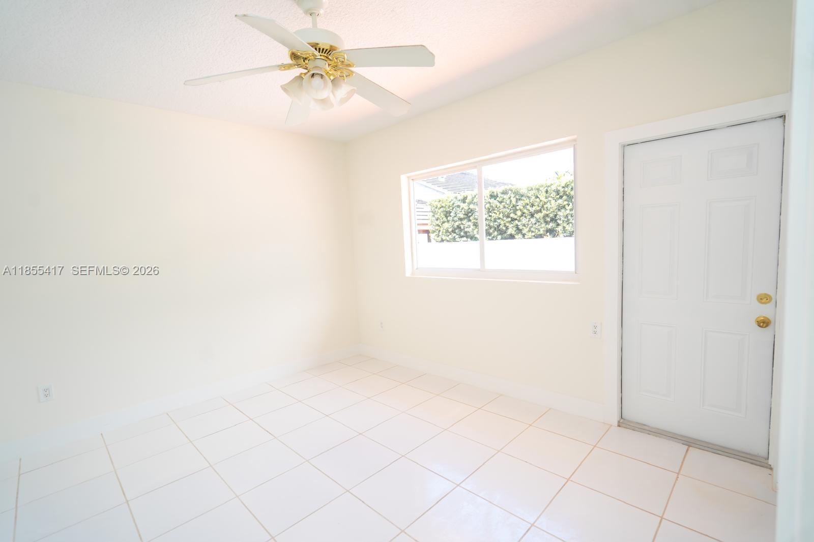 2810 Southwest 114th Avenue Miami, FL 33165 - Photo 36 of 62