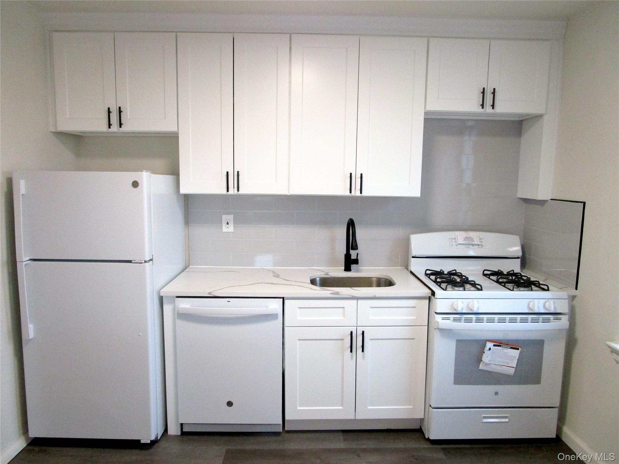 255 Bronx River Road, Unit 7L Yonkers, NY 10704 - Photo 11 of 22