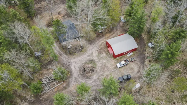 $479,900 | 250 North Warfield Road, Wellston, MI 49689