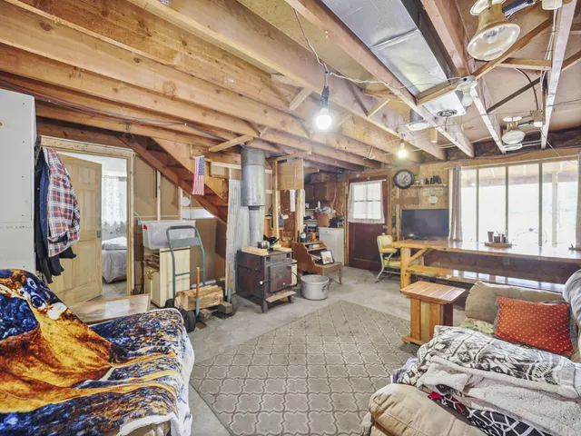 $479,900 | 250 North Warfield Road, Wellston, MI 49689