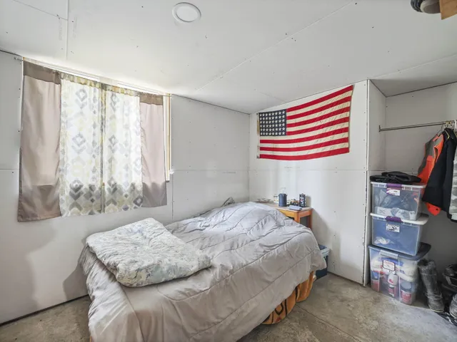 $479,900 | 250 North Warfield Road, Wellston, MI 49689