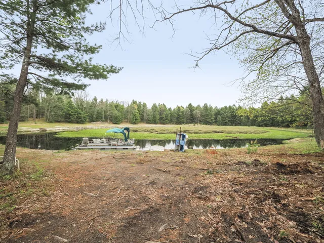 $479,900 | 250 North Warfield Road, Wellston, MI 49689