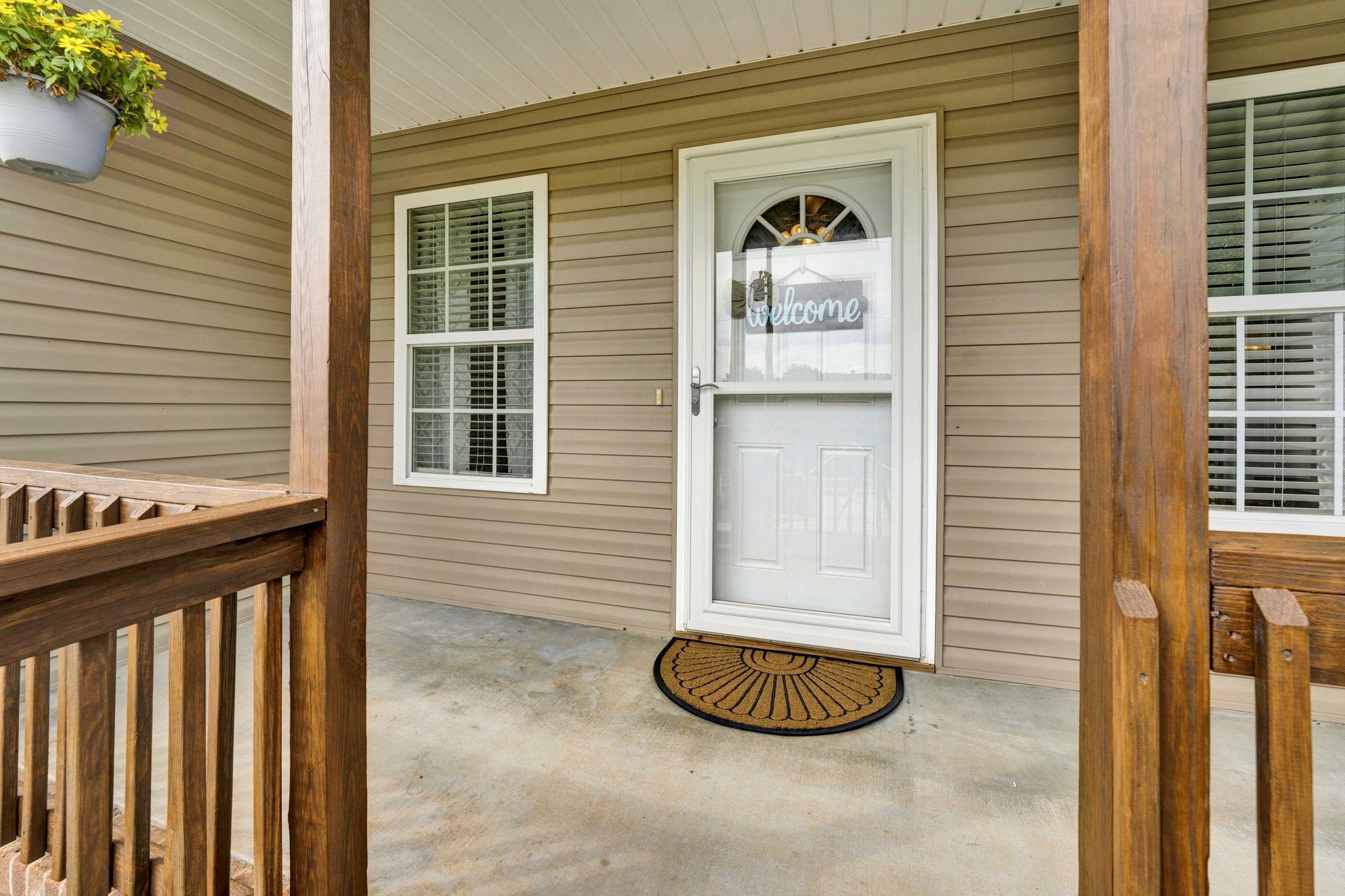33 Montgomery Road Lyman, SC 29365 - Photo 2 of 36