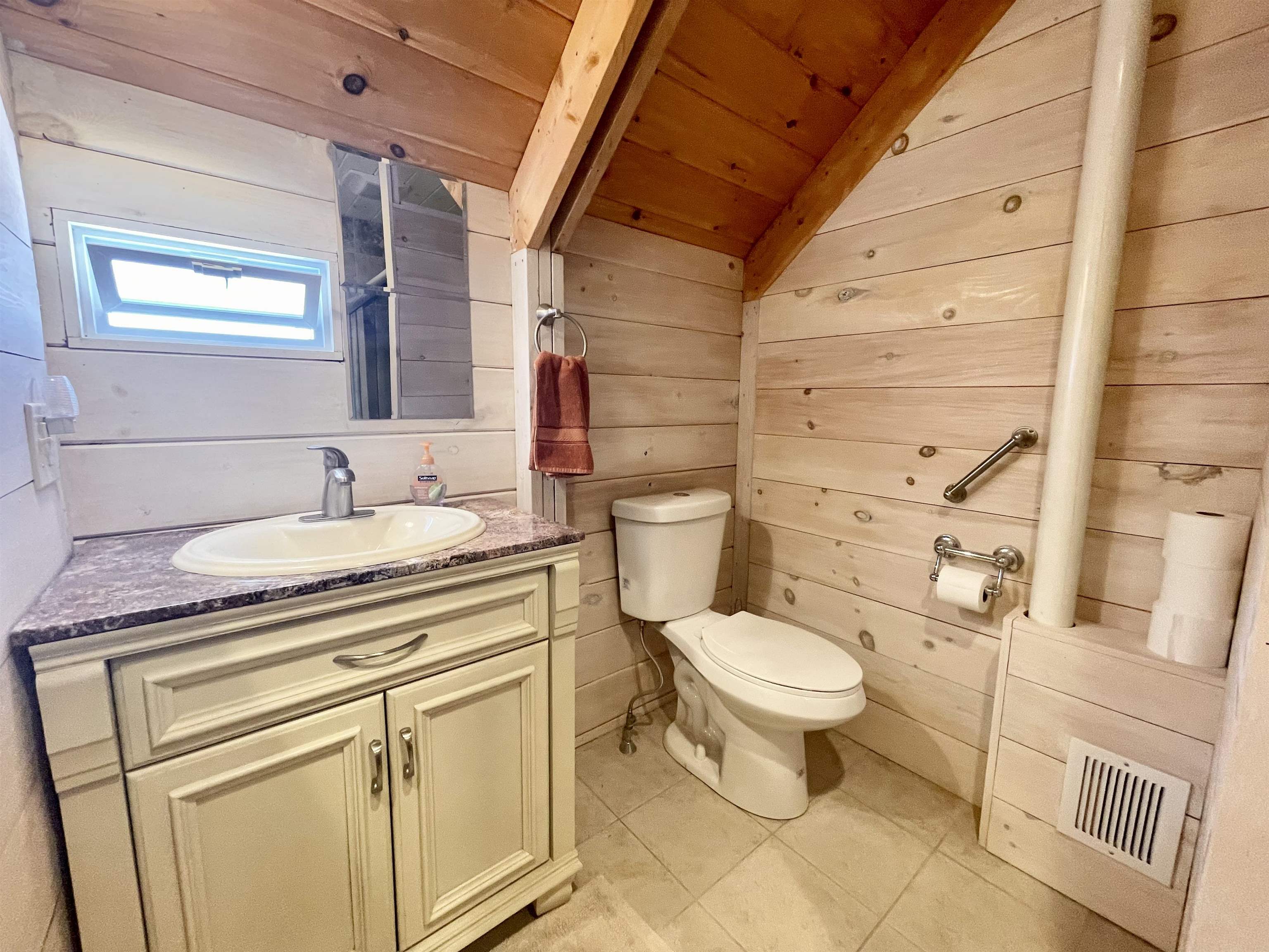 65 Randall Hill Road Rockingham, VT 05101 - Photo 18 of 40