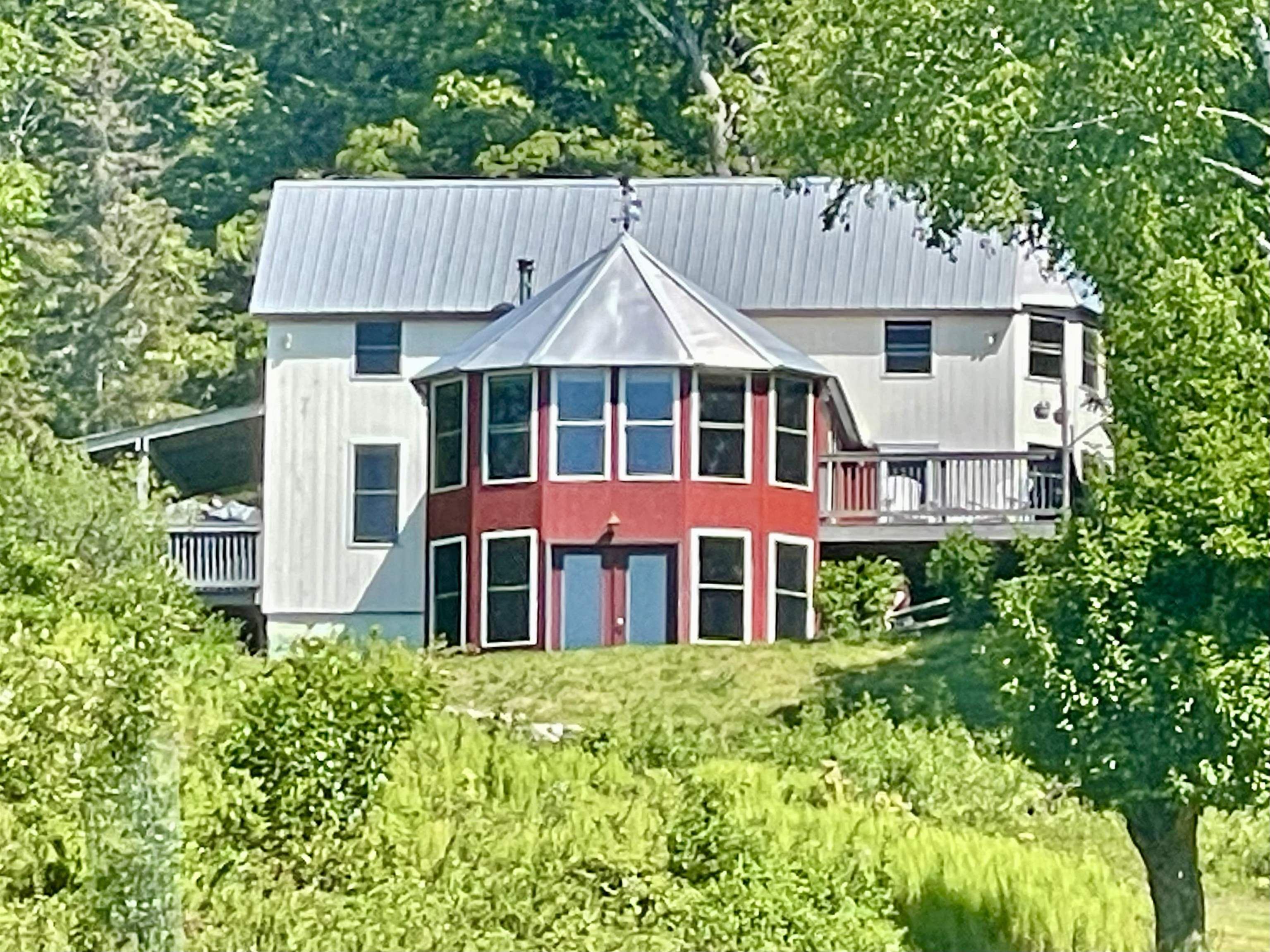 65 Randall Hill Road Rockingham, VT 05101 - Photo 2 of 40