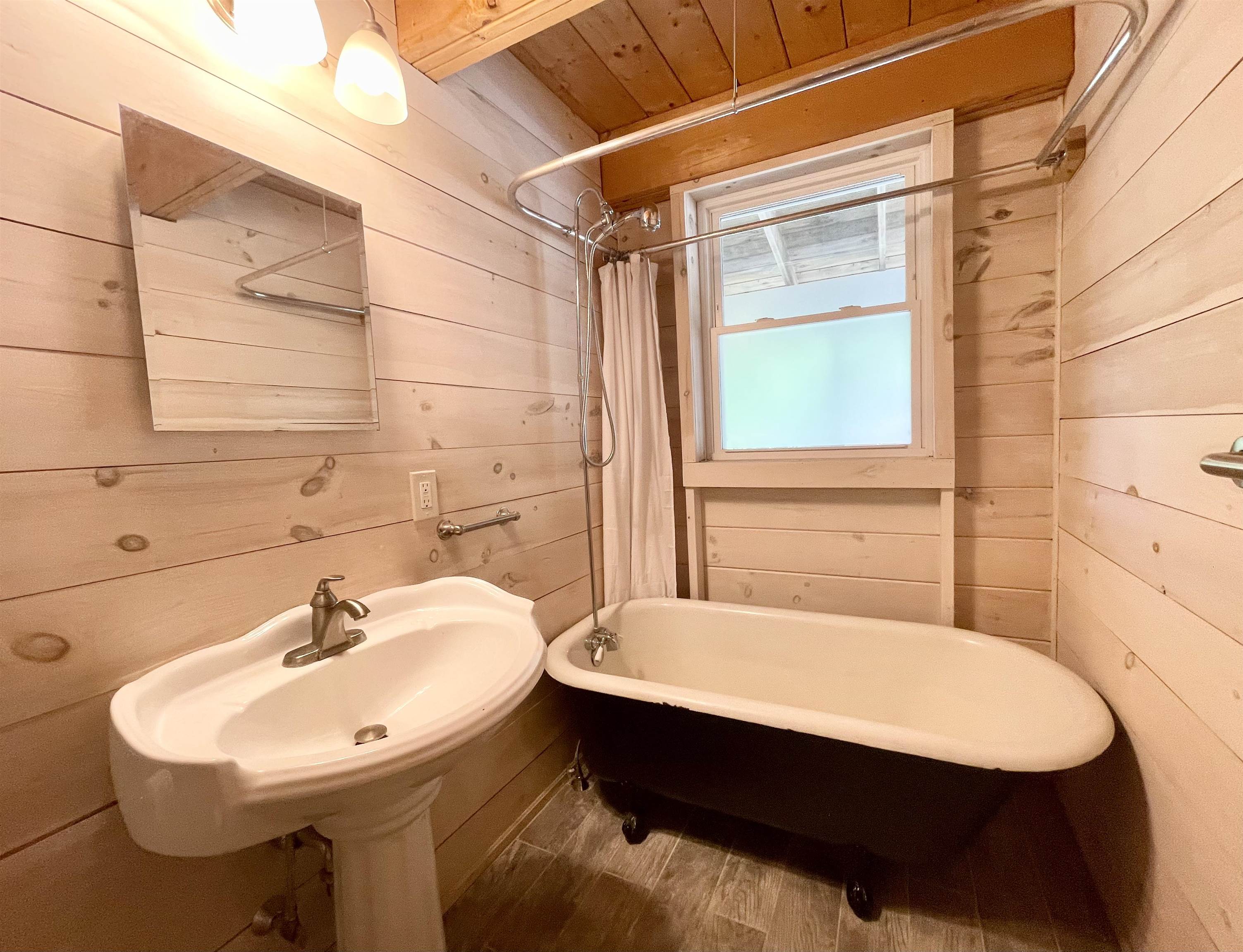 65 Randall Hill Road Rockingham, VT 05101 - Photo 8 of 40