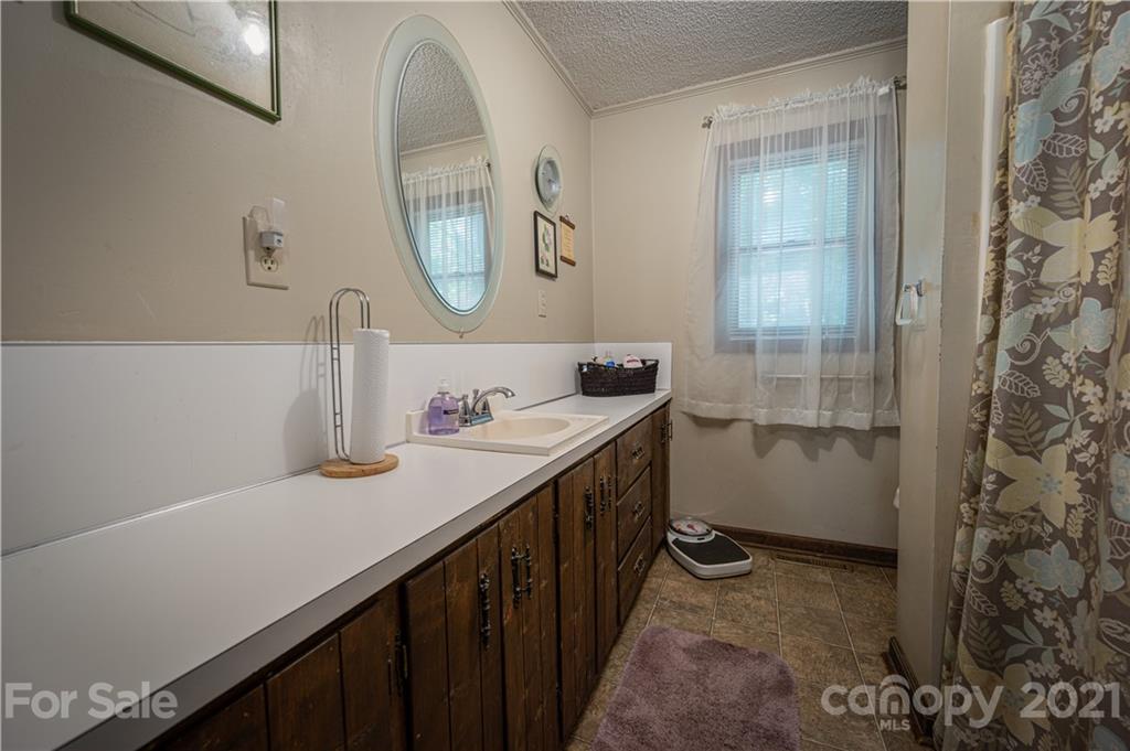 1406 Clarence Beam Road Cherryville, NC 28021 - Photo 21 of 32 Gallery Image 21