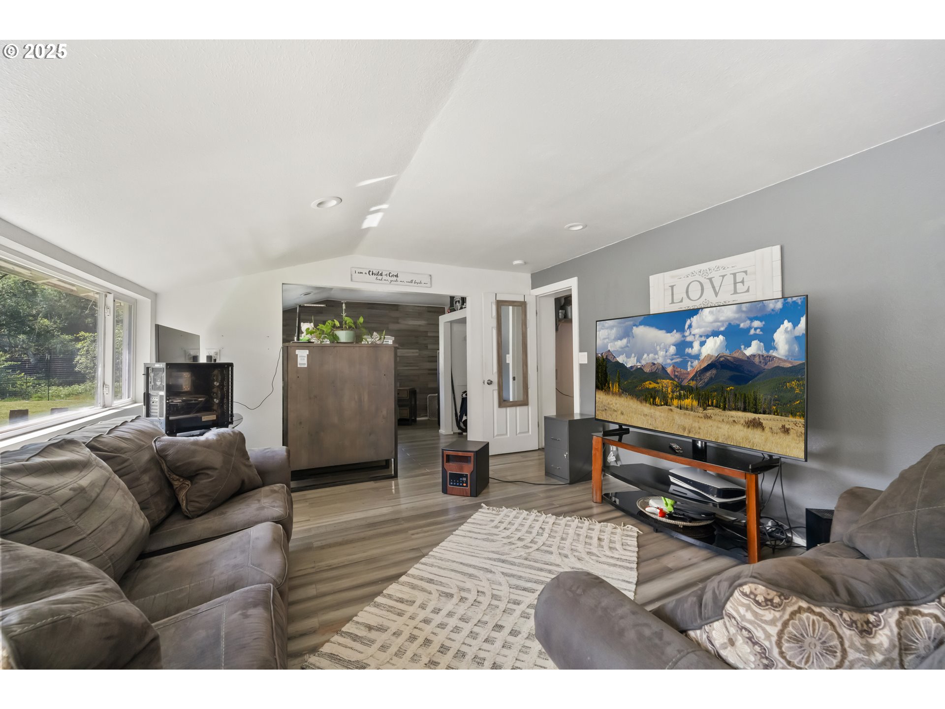 99996 Lone Pine Lane Myrtle Point, OR 97458 - Photo 26 of 47