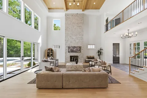 $3,499,900 | 714 Shawnee Drive, Nashville, TN 37205