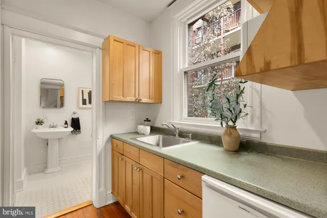 $850,000 | 1791 Lanier Place Northwest, Unit 23/24, Washington, DC 20009