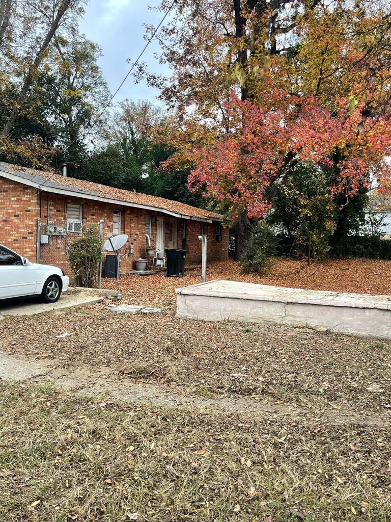 2921 Hood Street Columbus, GA 31906 - Photo 2 of 3 a view of outdoor space with swimming pool