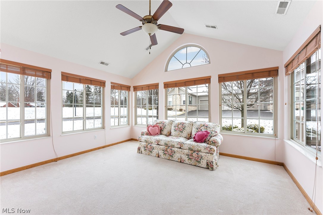9151 Springfield Road, Unit 1701 Youngstown, OH 44514 - Photo 12 of 26 Gallery Image 12