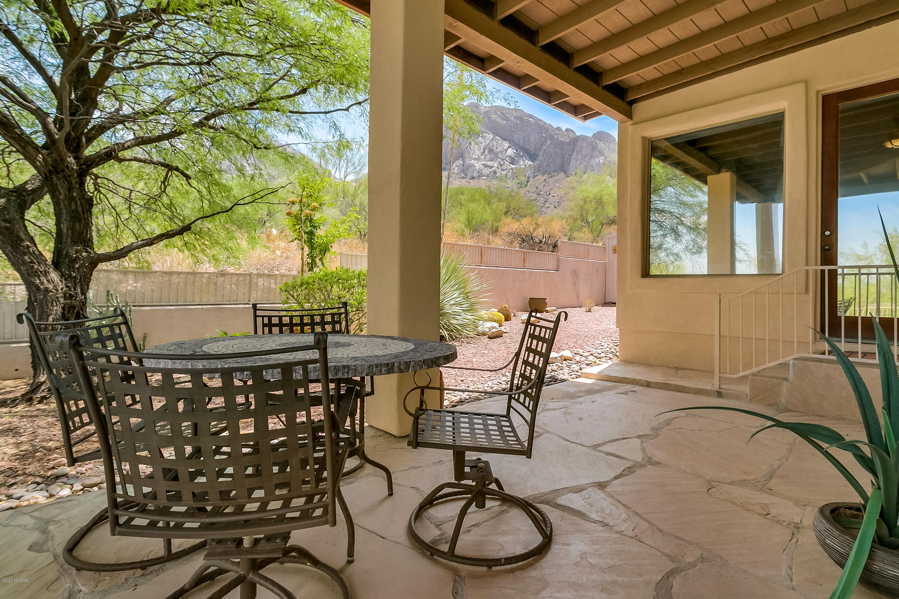 9801 North Ridge Shadow Place Tucson, AZ 85704 - Photo 5 of 24