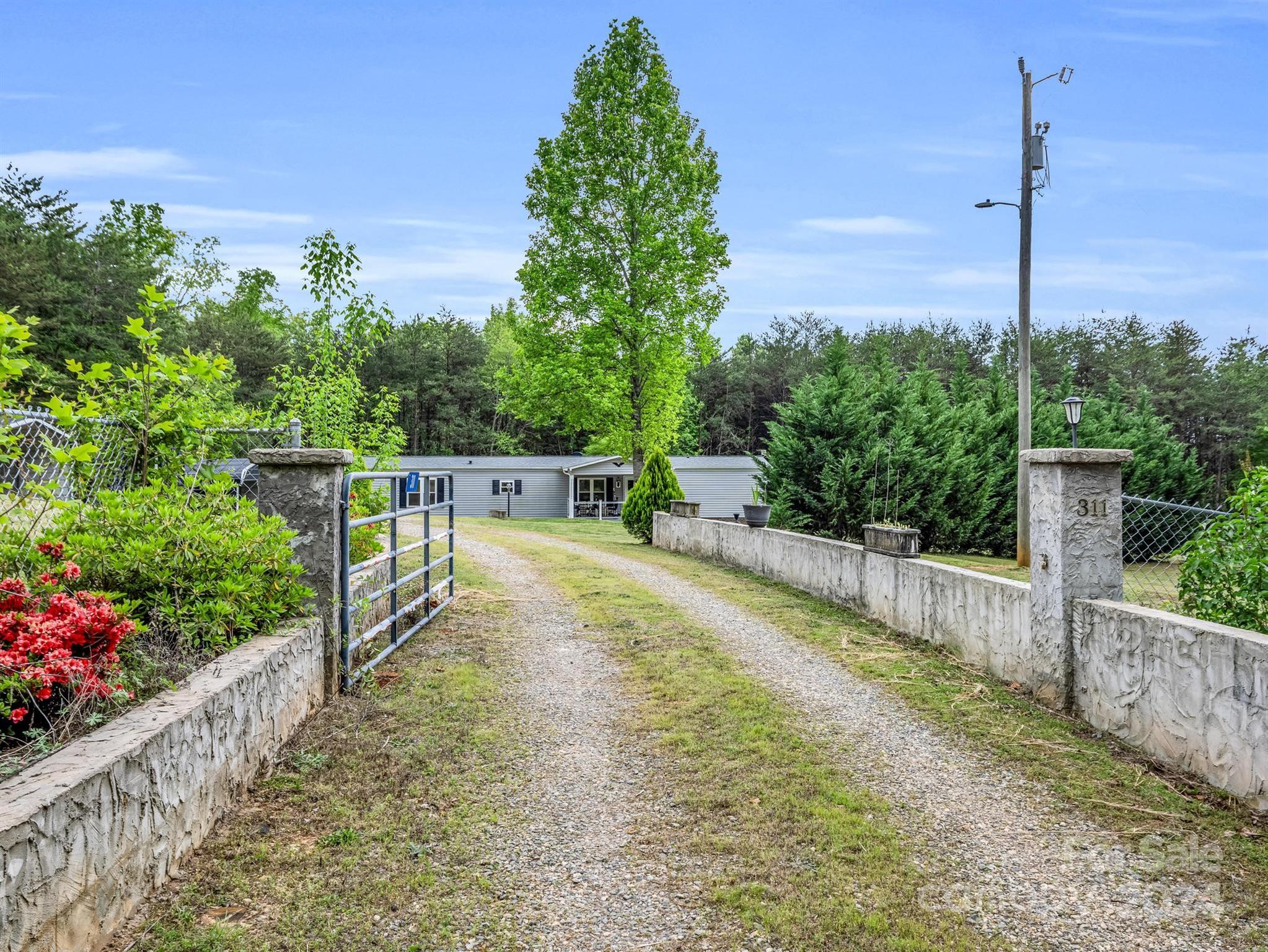 311 Happy Lane Rutherfordton, NC 28139 - Photo 3 of 19 Gallery Image 3