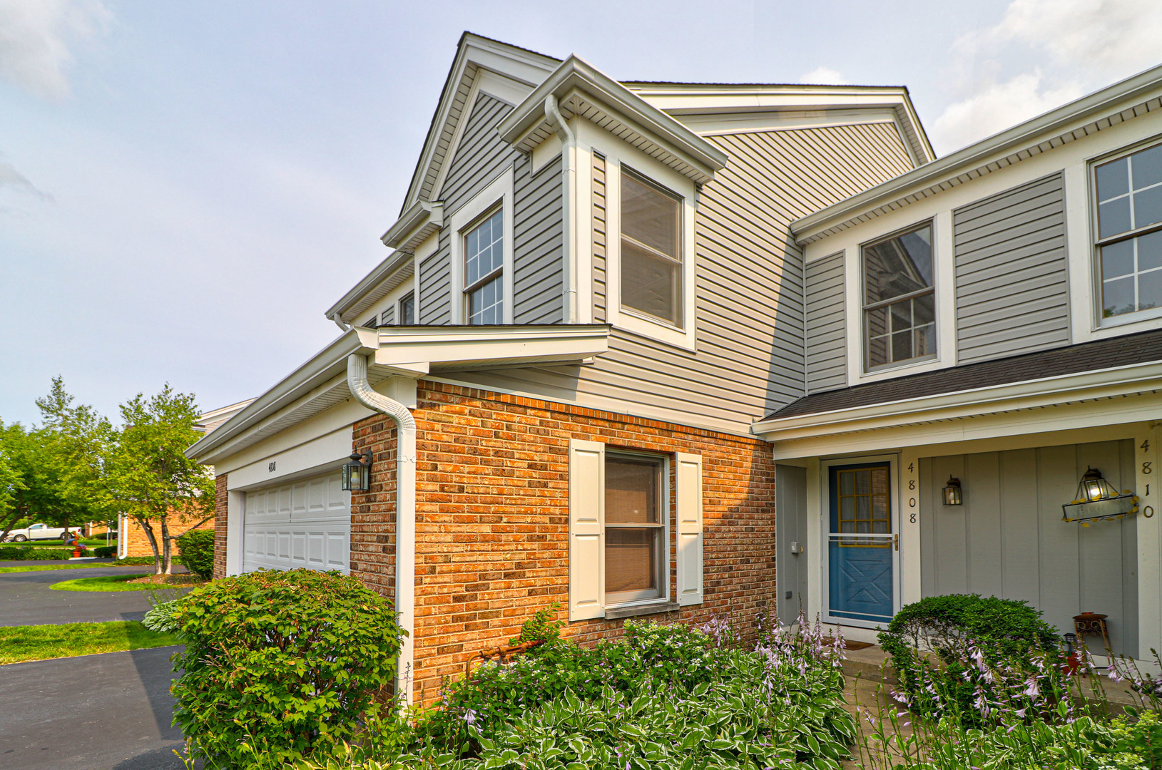 4808 Prestwick Place Hoffman Estates, IL 60010 - Photo 2 of 27