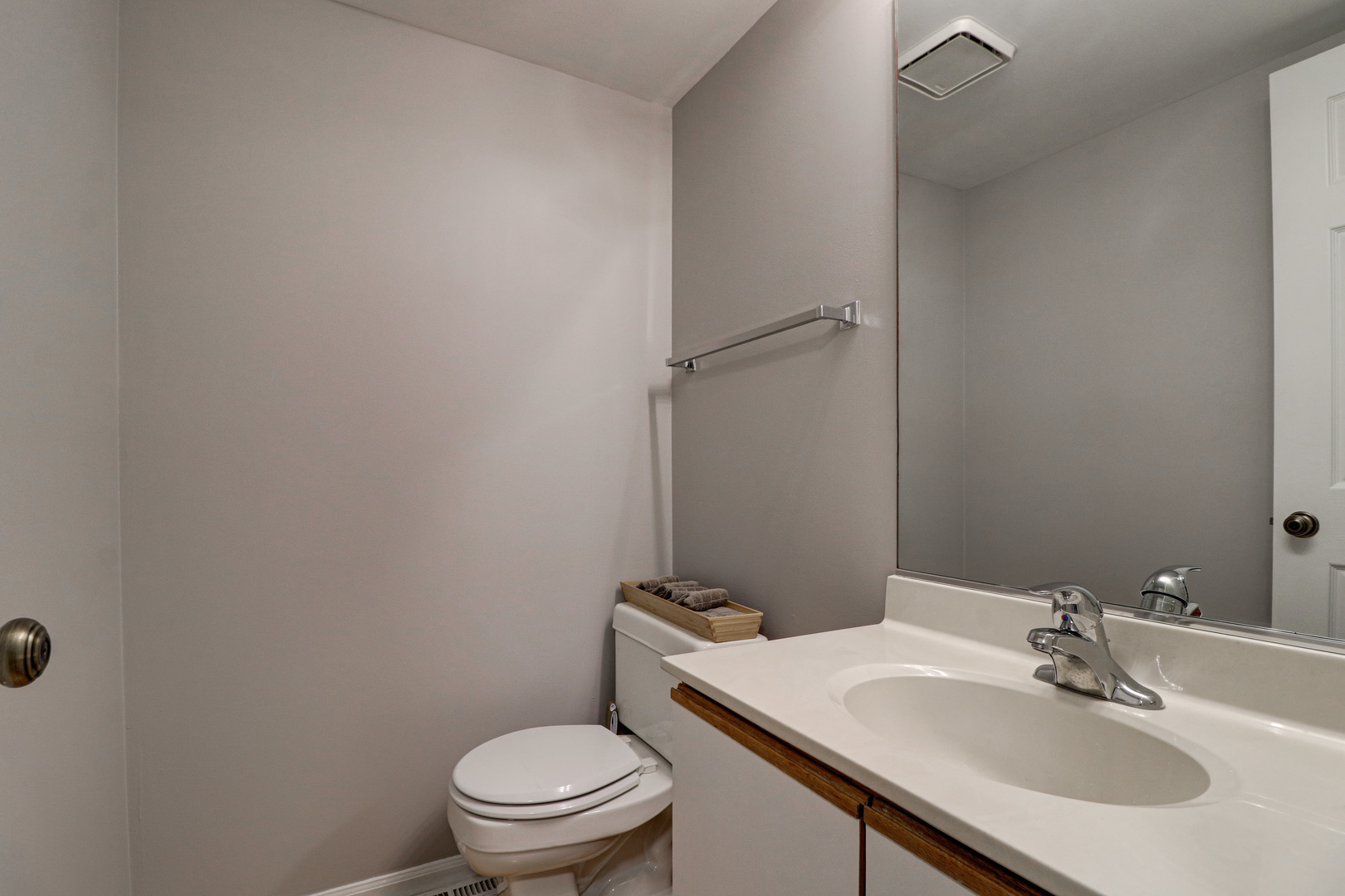 4808 Prestwick Place Hoffman Estates, IL 60010 - Photo 14 of 27