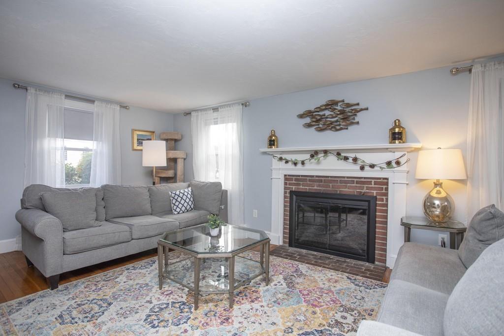 13 Spring Street Hanover, MA 02339 - Photo 4 of 22 Gallery Image 4