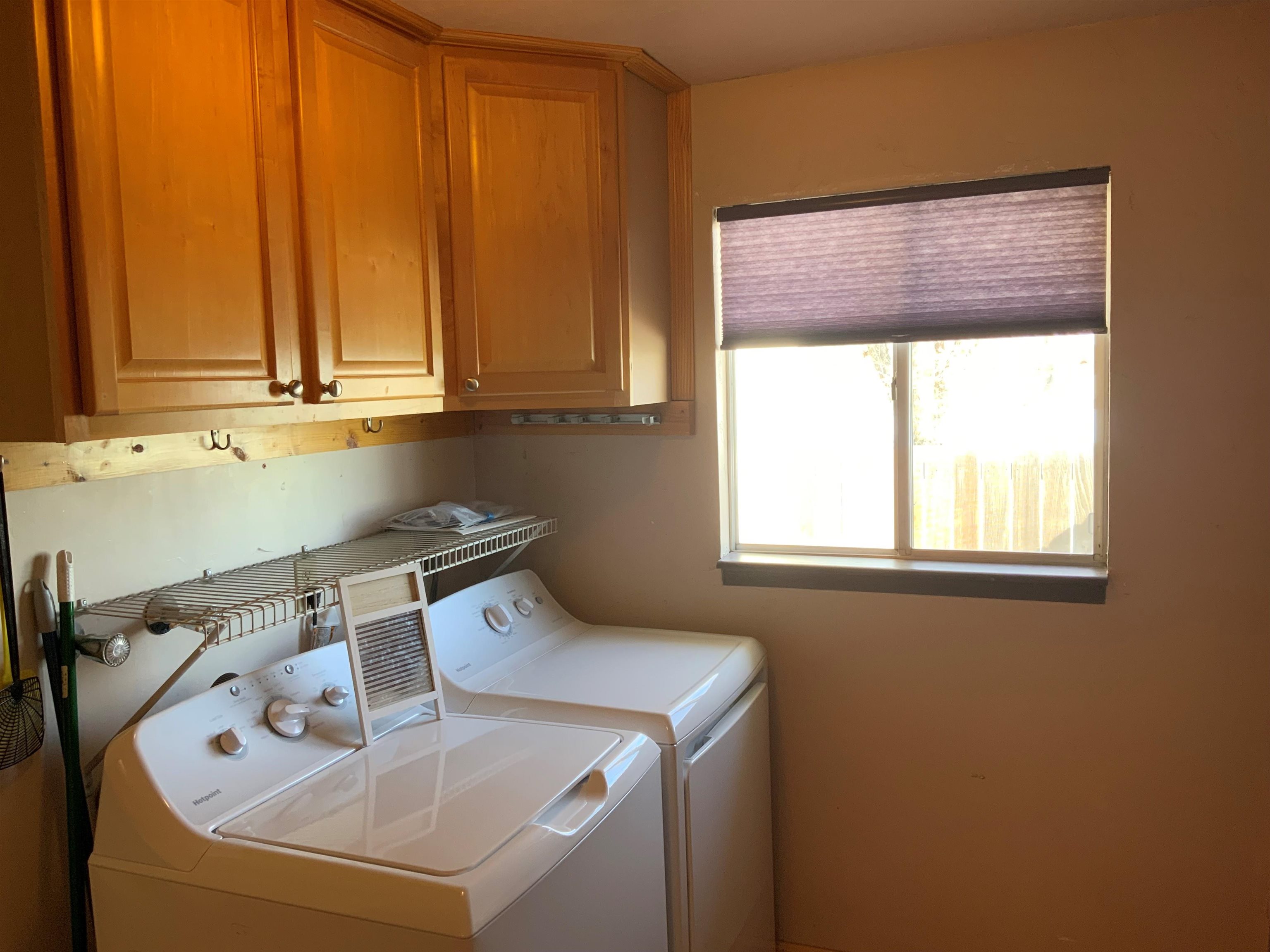 734-36 36 3/10 Road Palisade, CO 81526 - Photo 13 of 39 a bathroom with a sink and a window