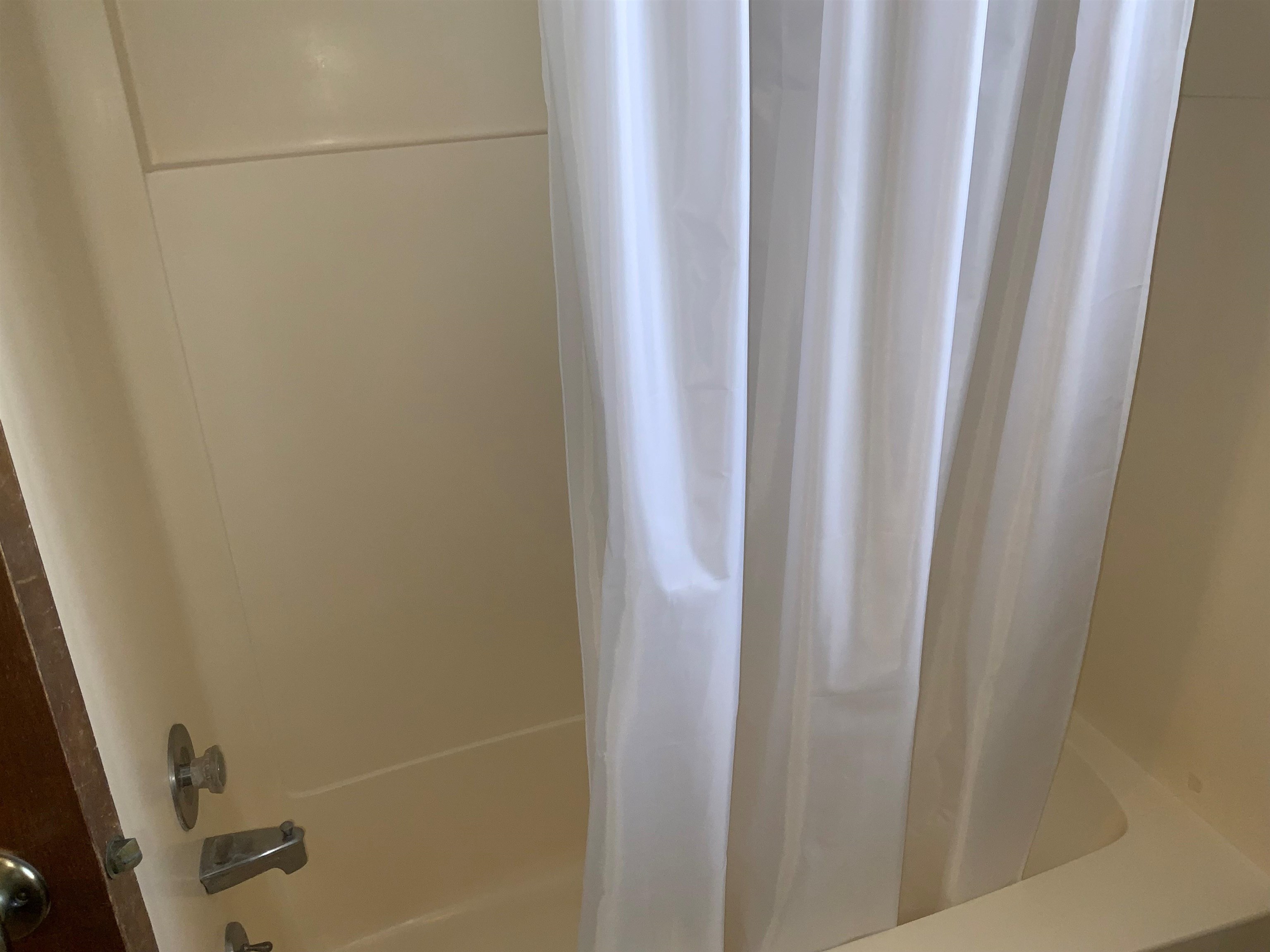 734-36 36 3/10 Road Palisade, CO 81526 - Photo 24 of 39 a bathroom with a shower