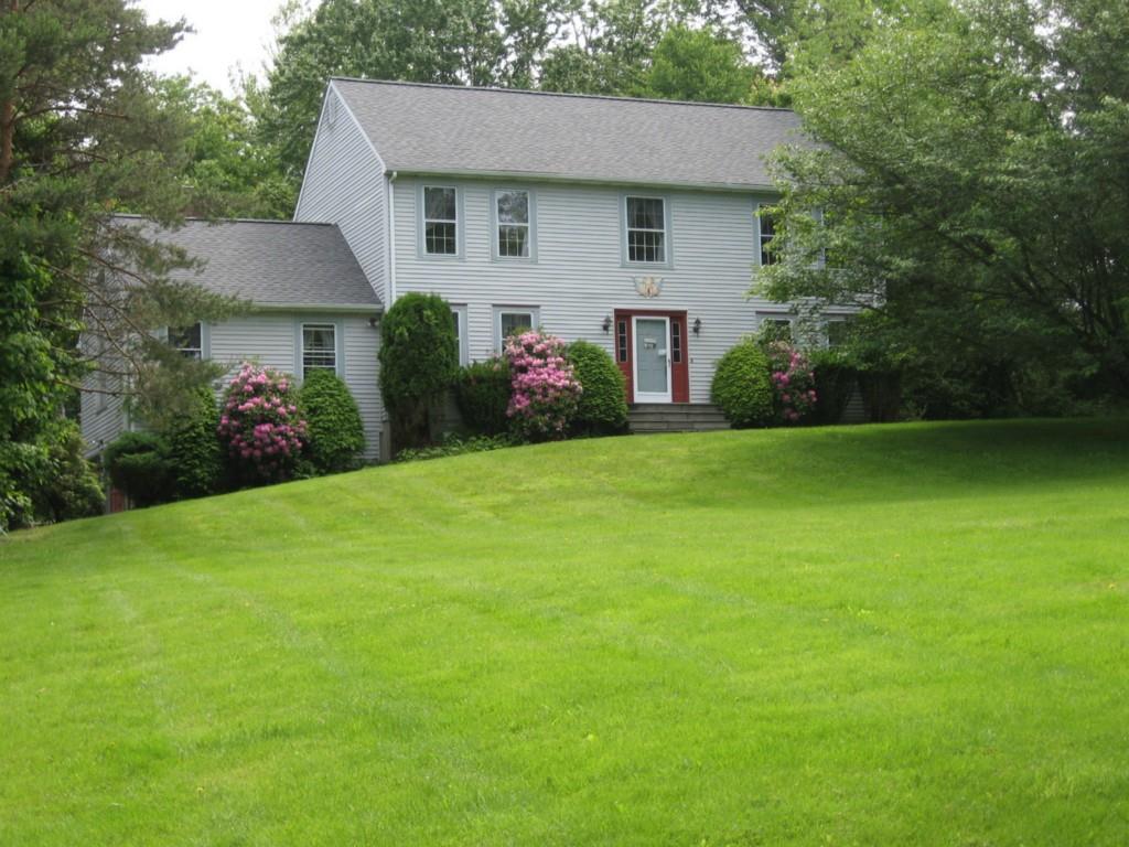 14 Old Hayrake Road Danbury, CT 06811 - Photo 1 of 1