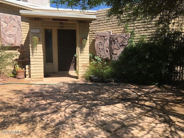 40809 North School House Road Cave Creek, AZ 85331 - Photo 2 of 23 40809NSchoolHouseRd_10158_2