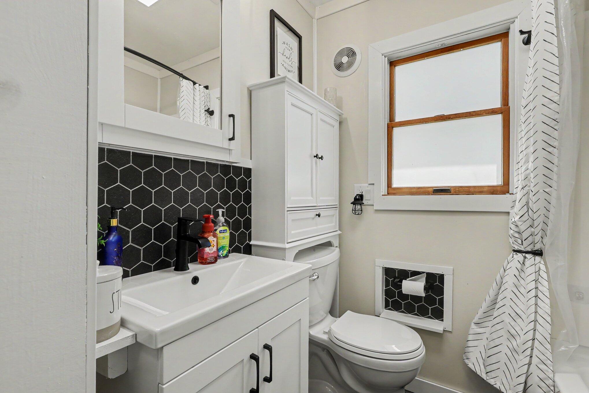 6383 Cline Road Fruitport, MI 49415 - Photo 17 of 34 017_file_2237