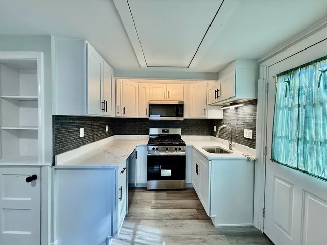 $2,700 | 14 Patterson Street, Unit 14, Weymouth, MA 02189