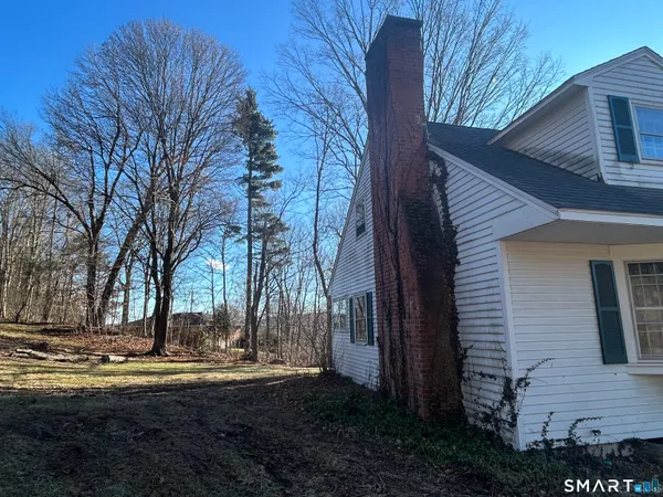 $299,000 | 25 Joseph Road, Naugatuck, CT 06770