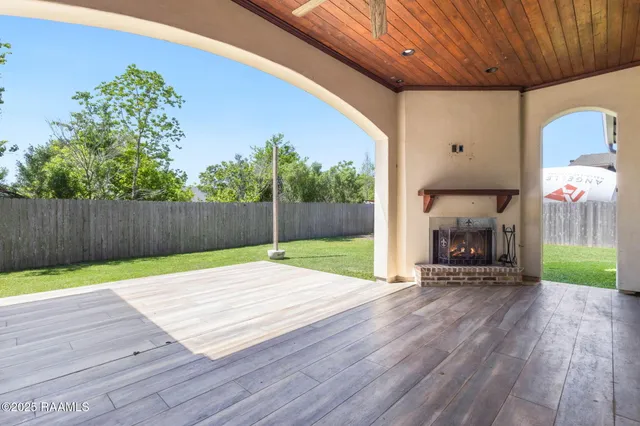 $573,500 | 501 Bronze Palm Way, Youngsville, LA 70592