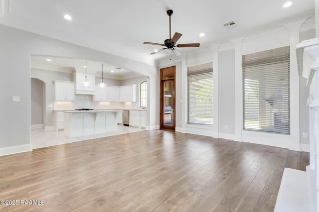 $573,500 | 501 Bronze Palm Way, Youngsville, LA 70592