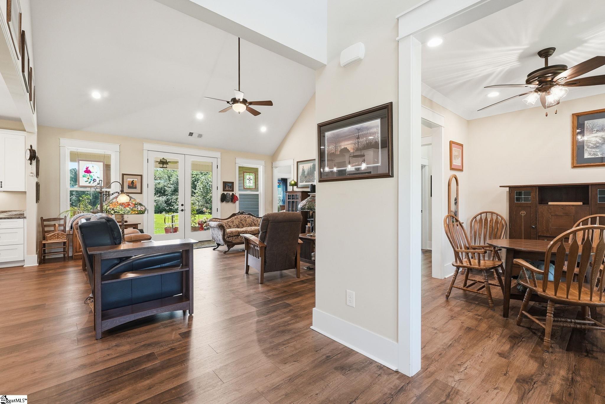 216 Burnt Tanyard Road West Union, SC 29696 - Photo 15 of 49