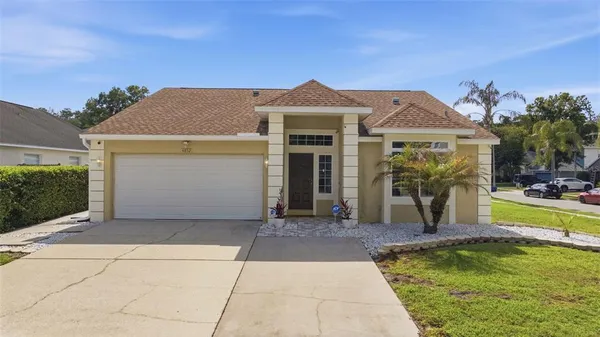 $515,000 | 4852 Ridgemoor Circle, Palm Harbor, FL 34685