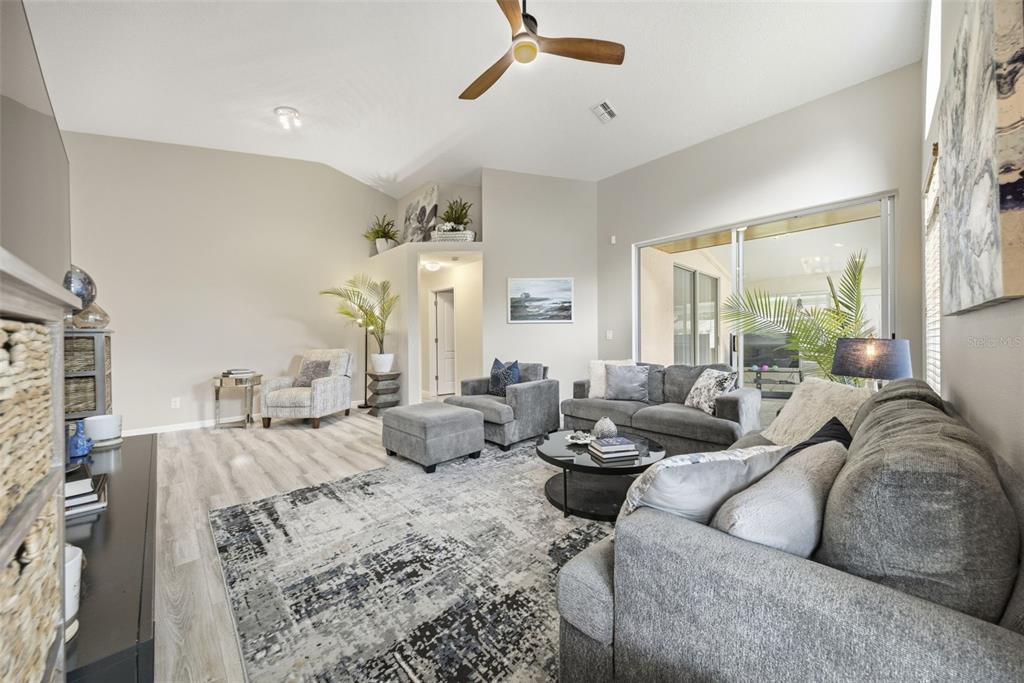 4852 Ridgemoor Circle Palm Harbor, FL 34685 - Photo 14 of 50