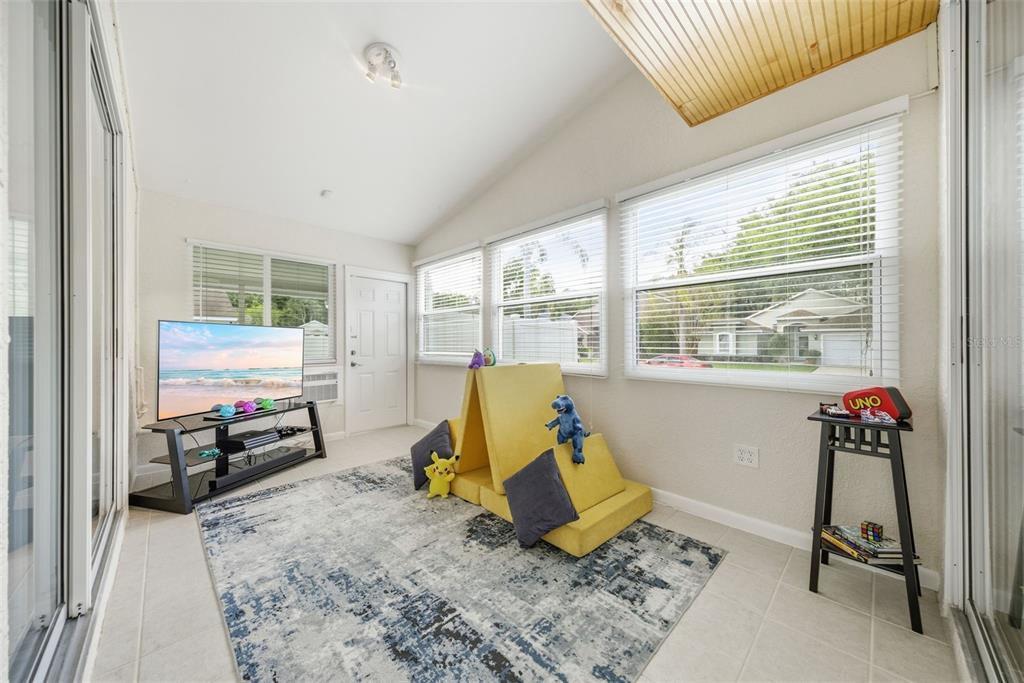 4852 Ridgemoor Circle Palm Harbor, FL 34685 - Photo 22 of 50