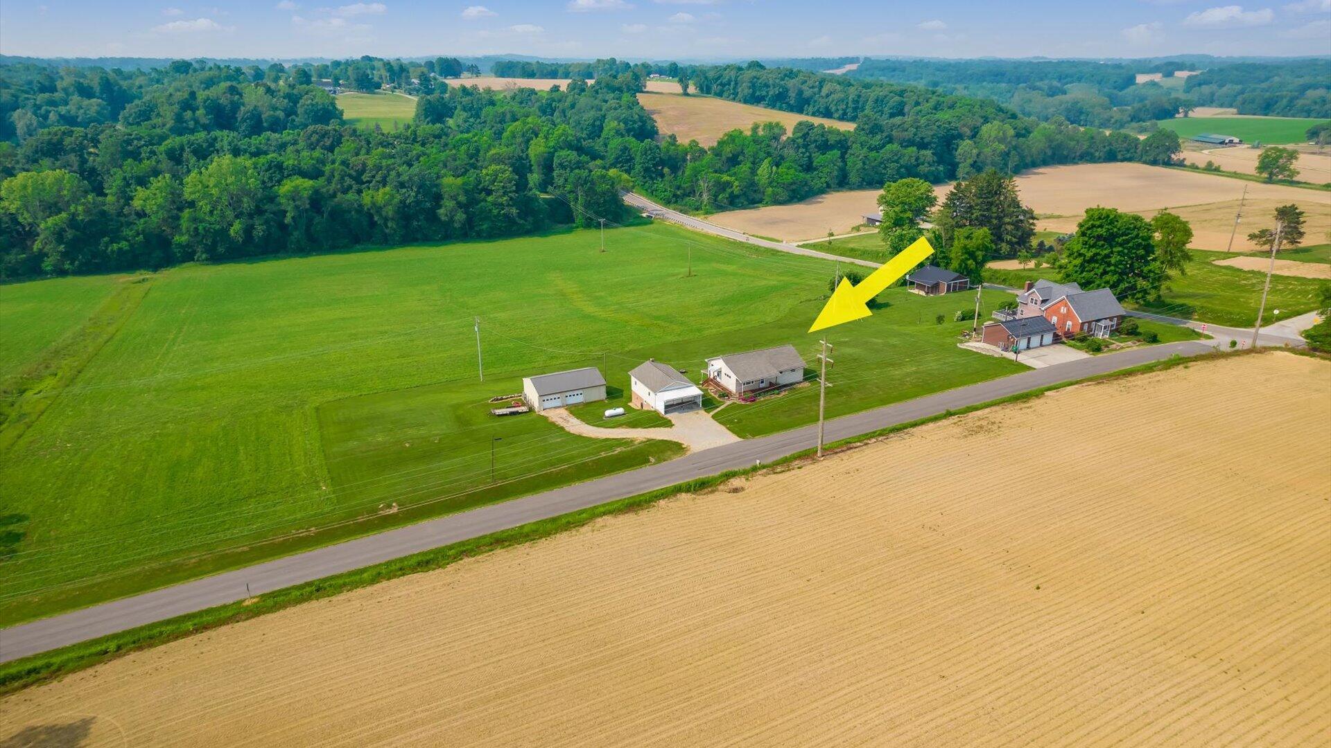 1189 Big Inch Road Northwest Somerset, OH 43783 - Photo 18 of 23 37-1189 Big Inch Rd076-Edit