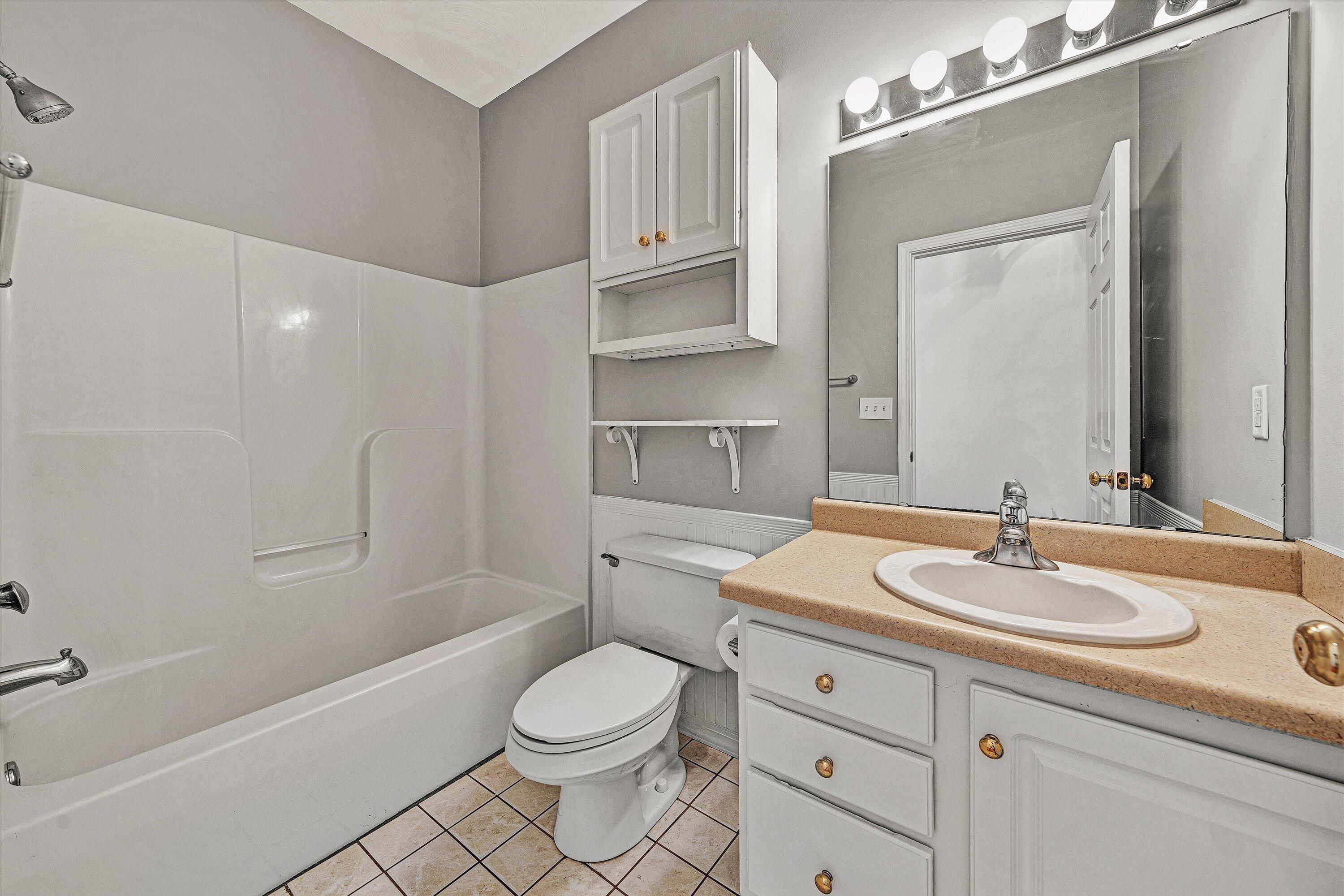 2651 Porters Mountain Road Blue Ridge, VA 24064 - Photo 12 of 43 14-Hallway Bathroom