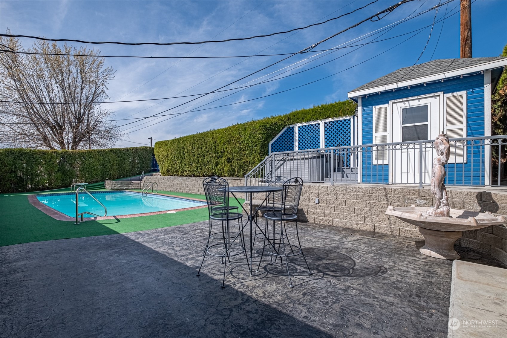 451 Statter Road Ephrata, WA 98823 - Photo 18 of 23 a view of a house with backyard and porch